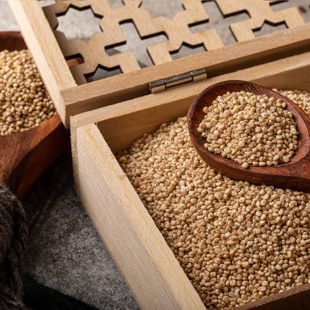 Oranic quinoa seeds